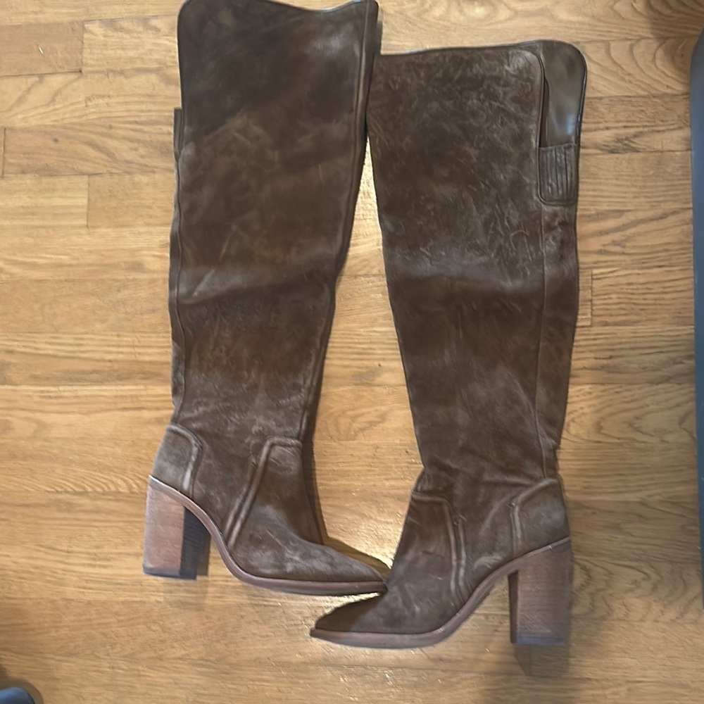 Brown suede Leather Knee-High Boots - Picture 1 of 8